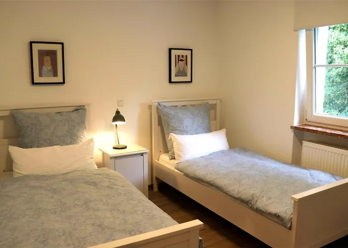 Schoene Vor Den Toren Pullman Citys Drei * Aicha vorm Wald