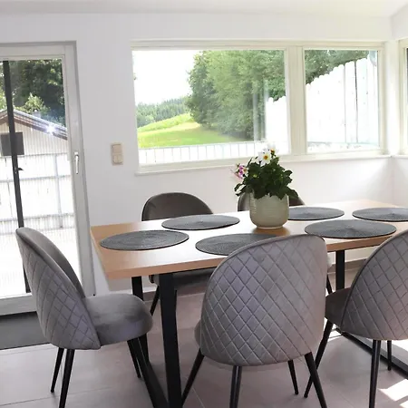 Schoene Vor Den Toren Pullman Citys Drei Appartement Aicha vorm Wald