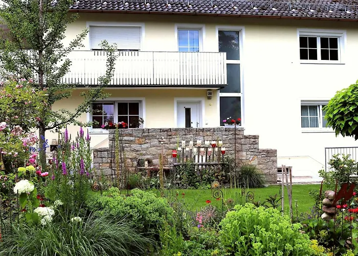 Schoene Vor Den Toren Pullman Citys Drei Aicha vorm Wald